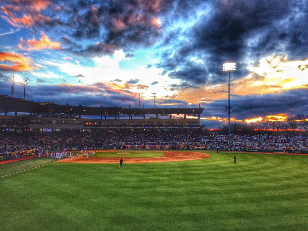 1024x768 LSU Baseball Friday night win! “