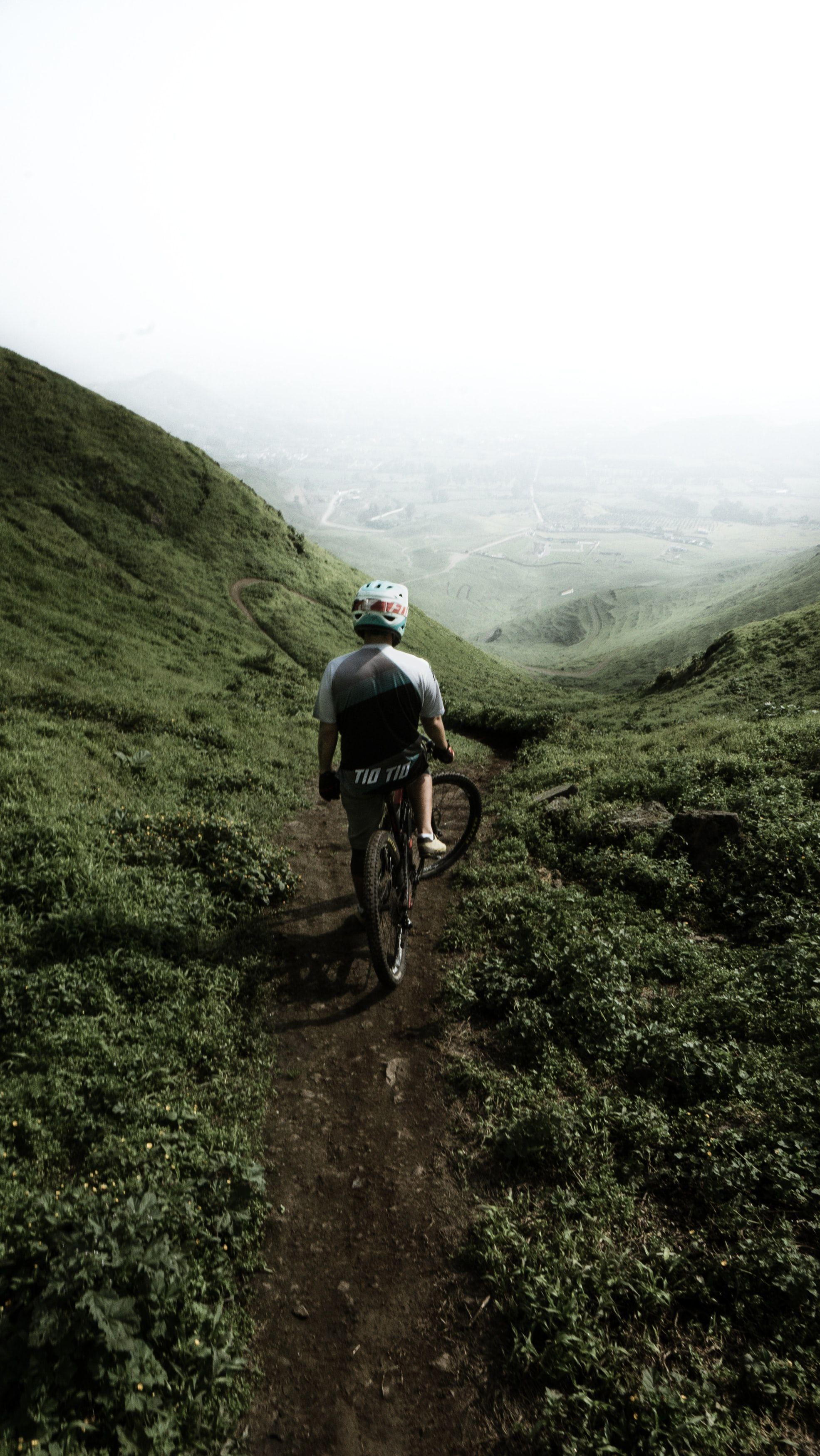 1971x3500 Mountain Bike Picture. Download Free Image