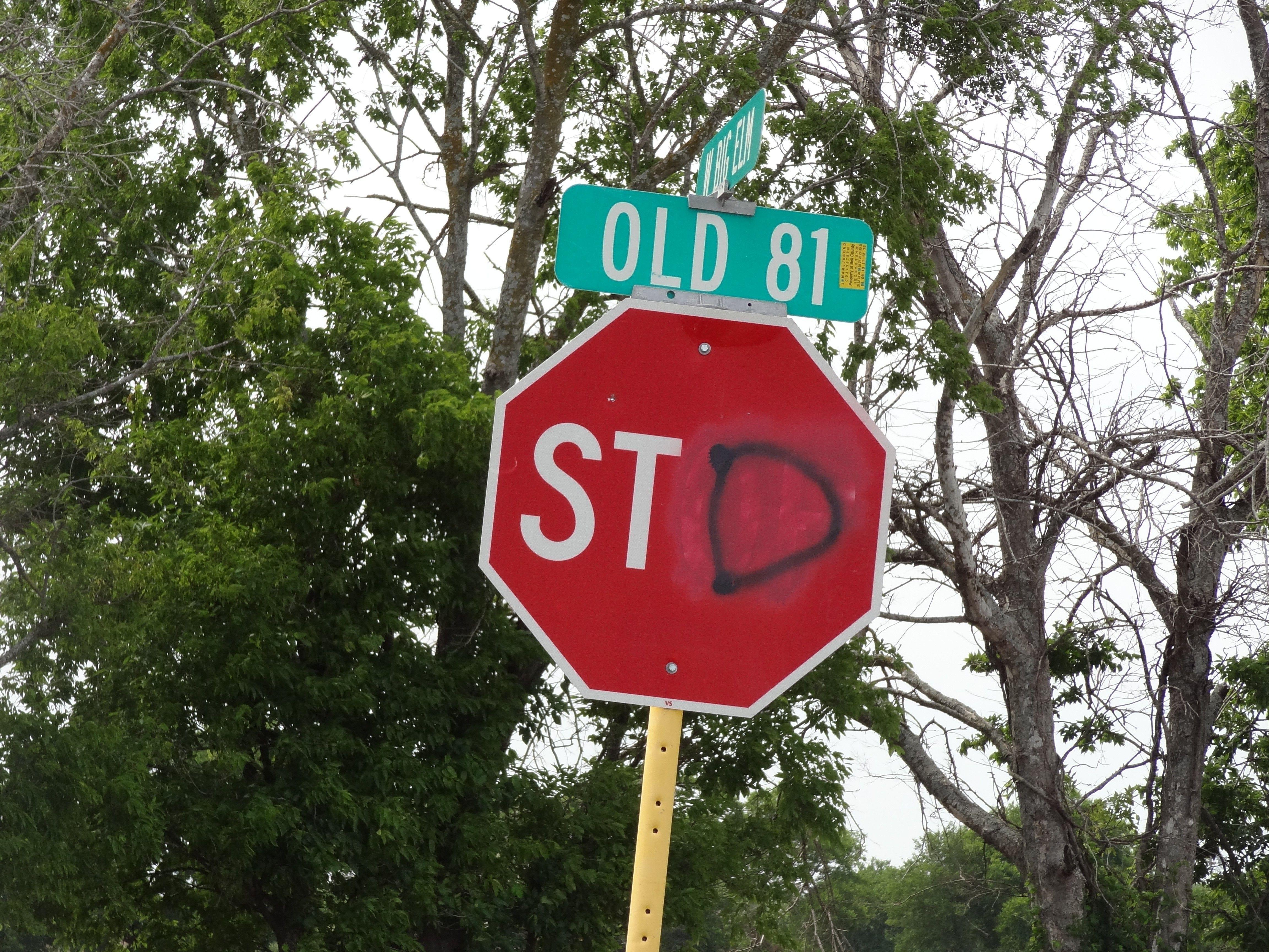 4608x3456 A Stop Sign. wallpaper selected, 4608x3456 p, size