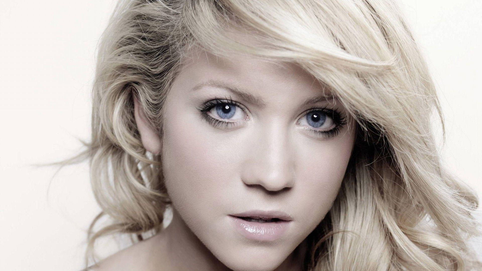 1920x1080 Brittany Snow HD