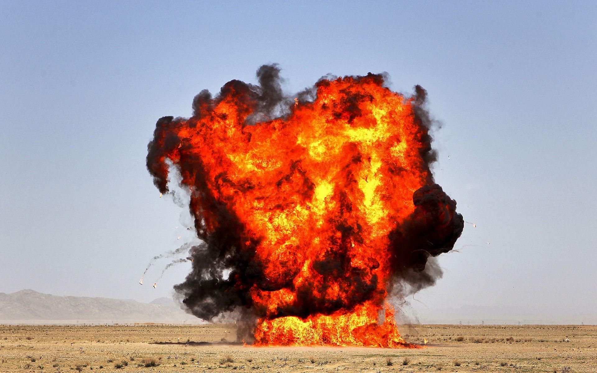 1920x1200 Explosion Bomb Fire wallpaperx1200