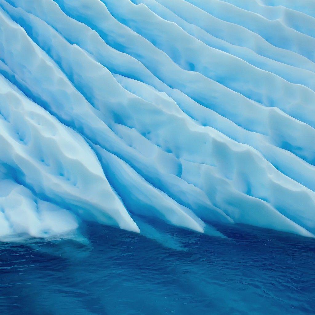 1024x1024 Free winter iPad wallpaper