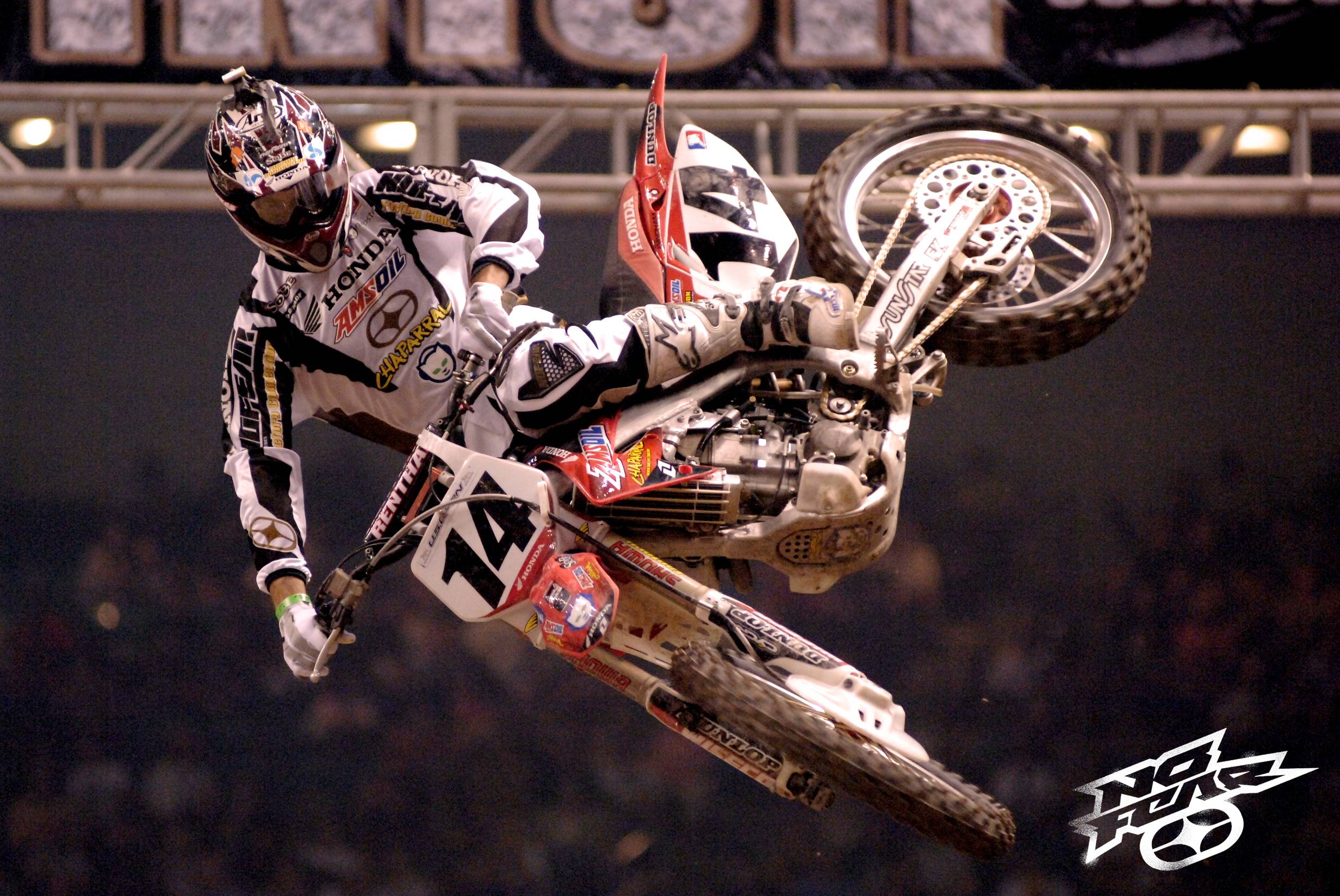 2464x1648 34S8U9V No Fear Wallpaper 2464x1648