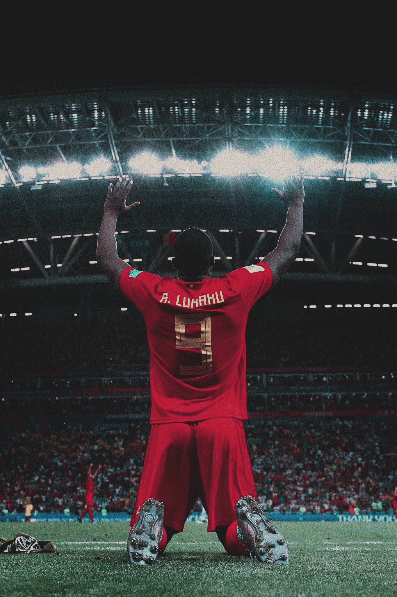 1365x2048 Free download Lukaku vs Brazil HD phone wallpaper material Imgur