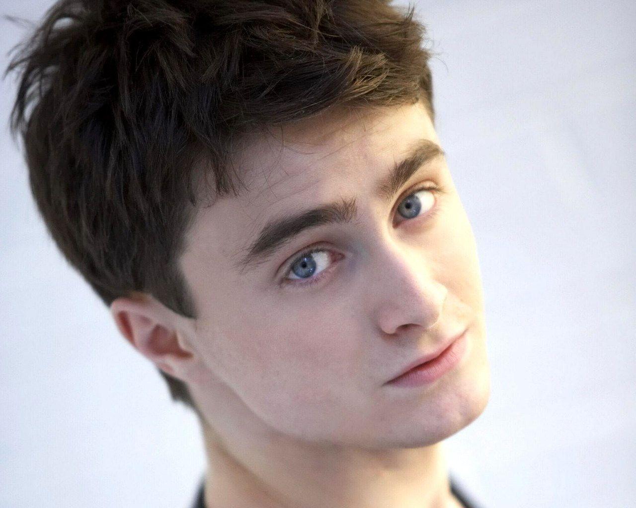 1280x1024 Daniel Radcliffe Wallpaper Picture 55509 1280x1024px