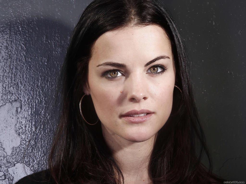 1024x768 Jaimie Alexander wallpaperx768