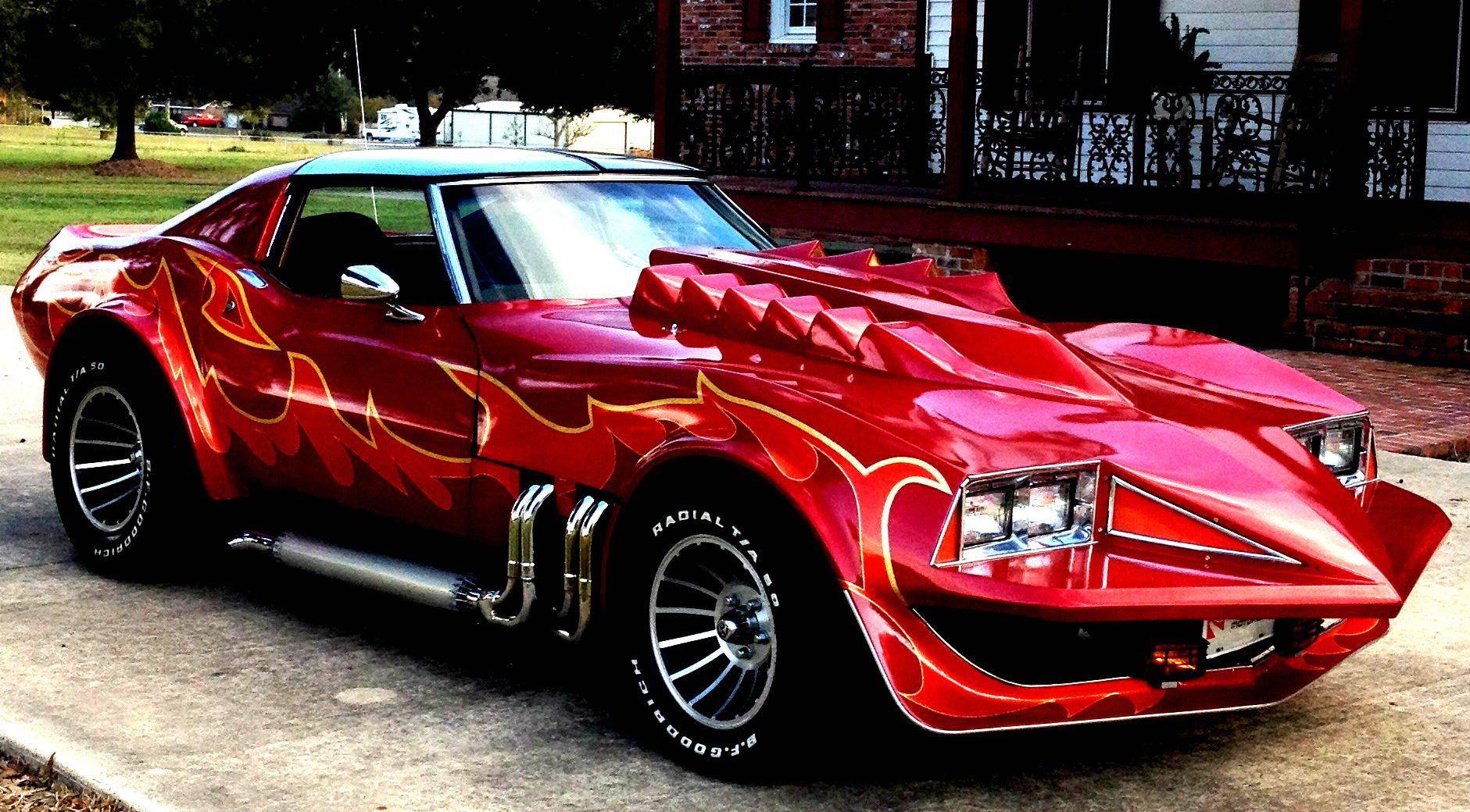 1881x1040 STAR WARS CAST: WHAT CARS DID THEY ROLL IN?