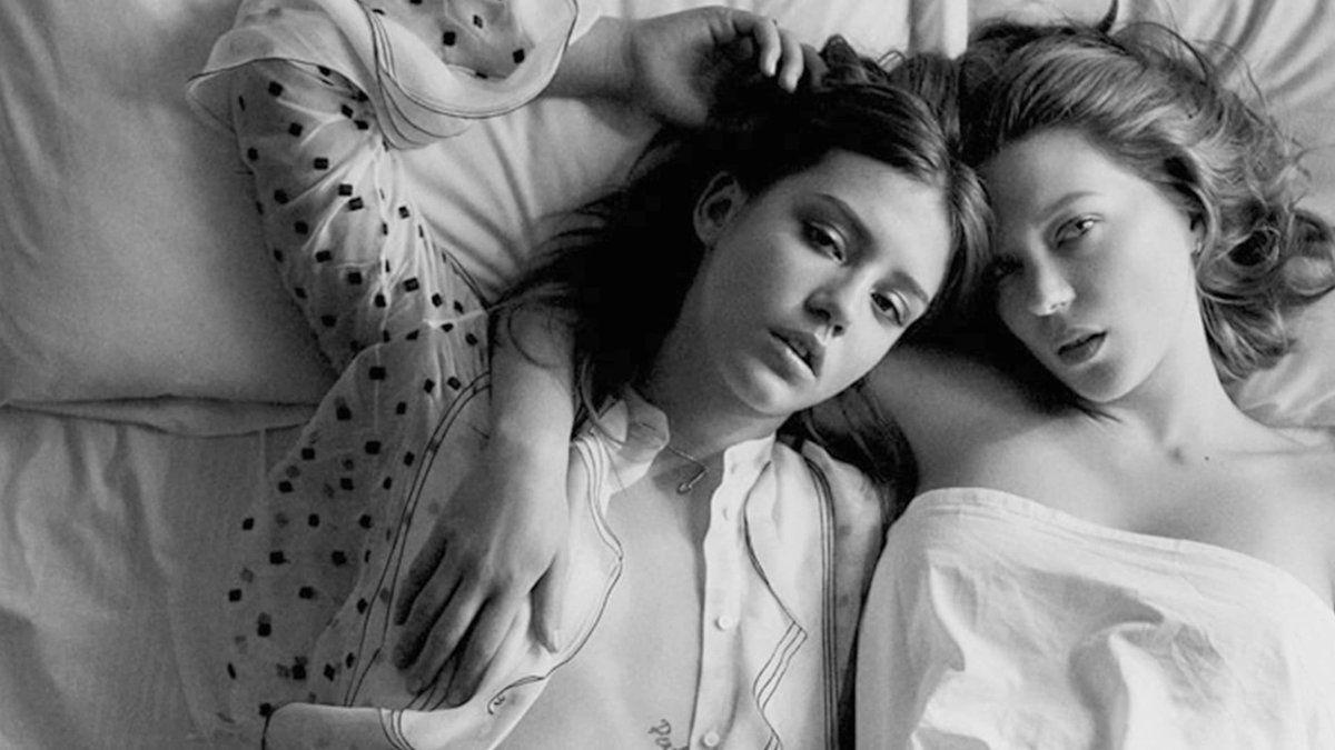 Blue Is the Warmest Color Wallpapers Top Free Blue Is the Warmest