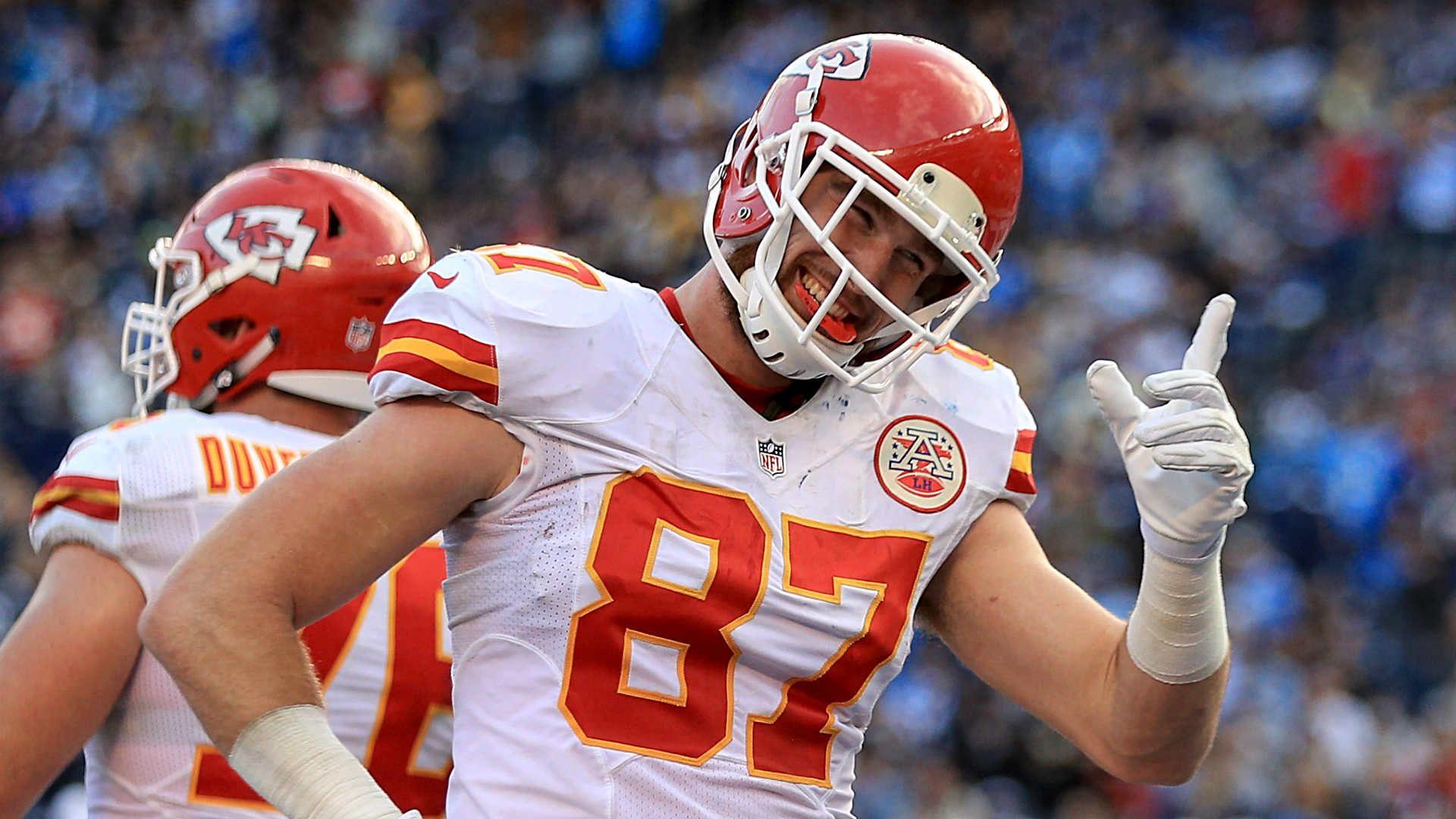 Cool Travis Kelce Wallpapers - Top Free Cool Travis Kelce Backgrounds