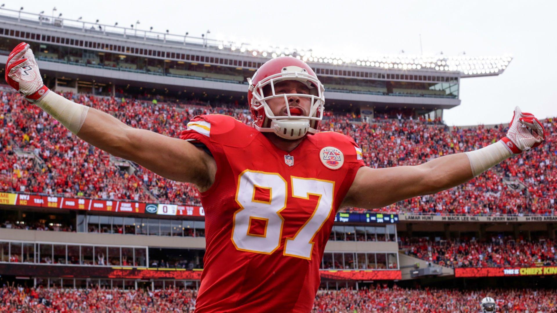 1920x1080 Travis Kelce Wallpaper