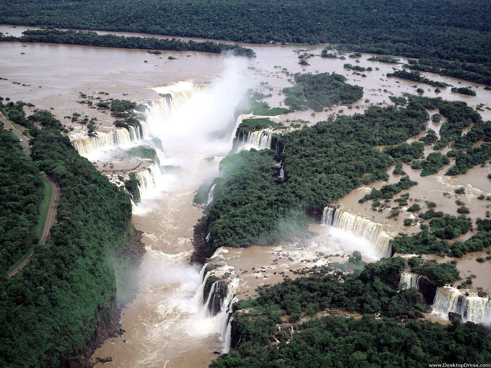 1600x1200 Desktop Wallpaper Natural Background Iguassu Falls, Brazil