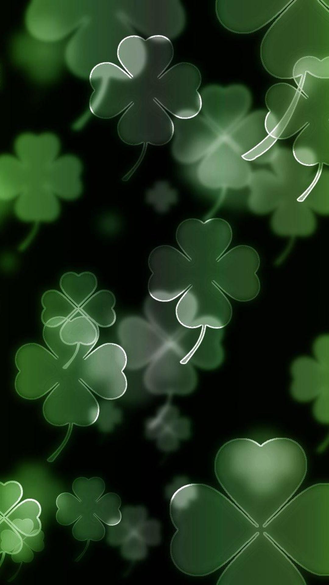 Four Leaf Clover Wallpapers Top Free Four Leaf Clover Backgrounds Wallpaperaccess