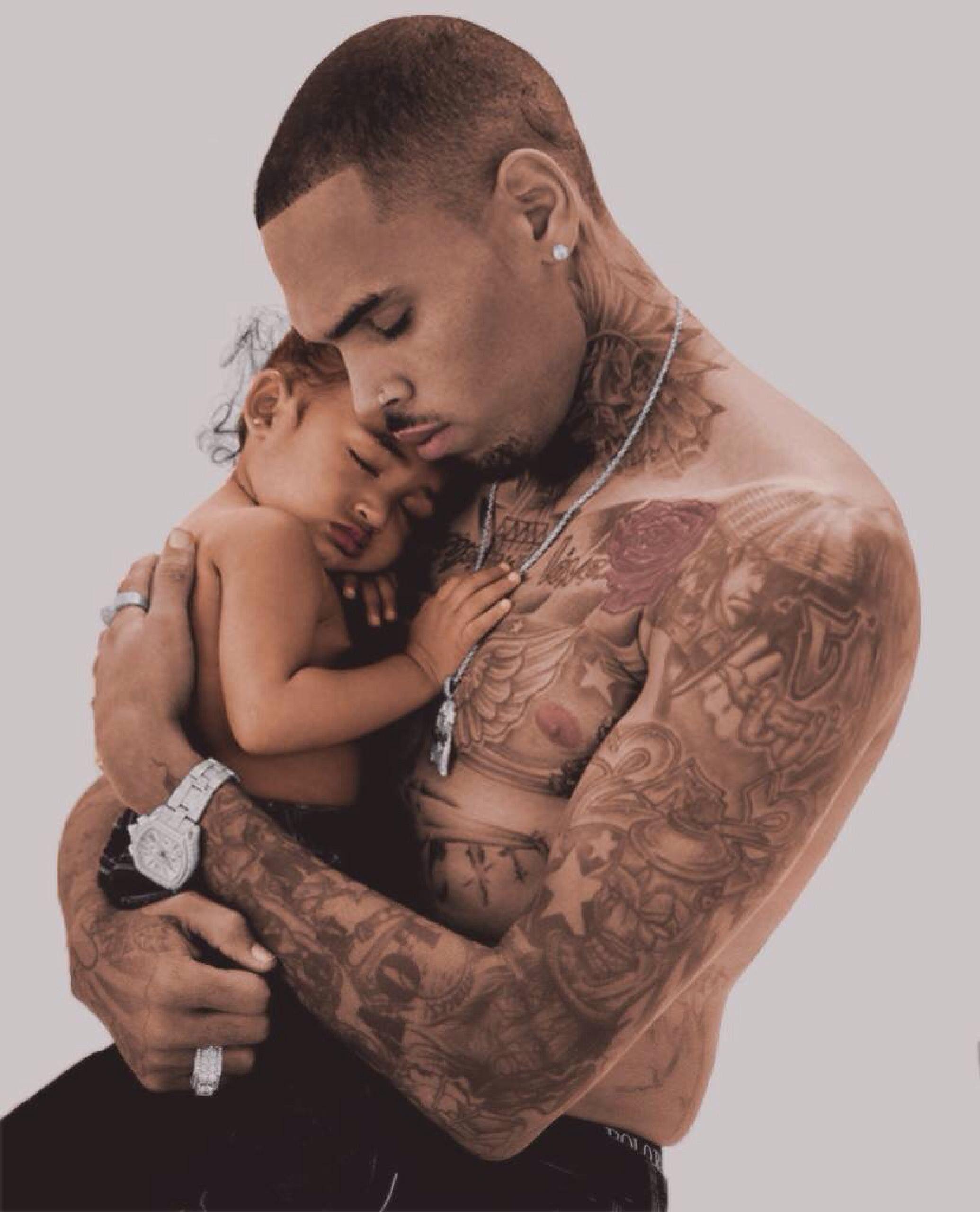 2070x2560 Chris Brown Wallpaper