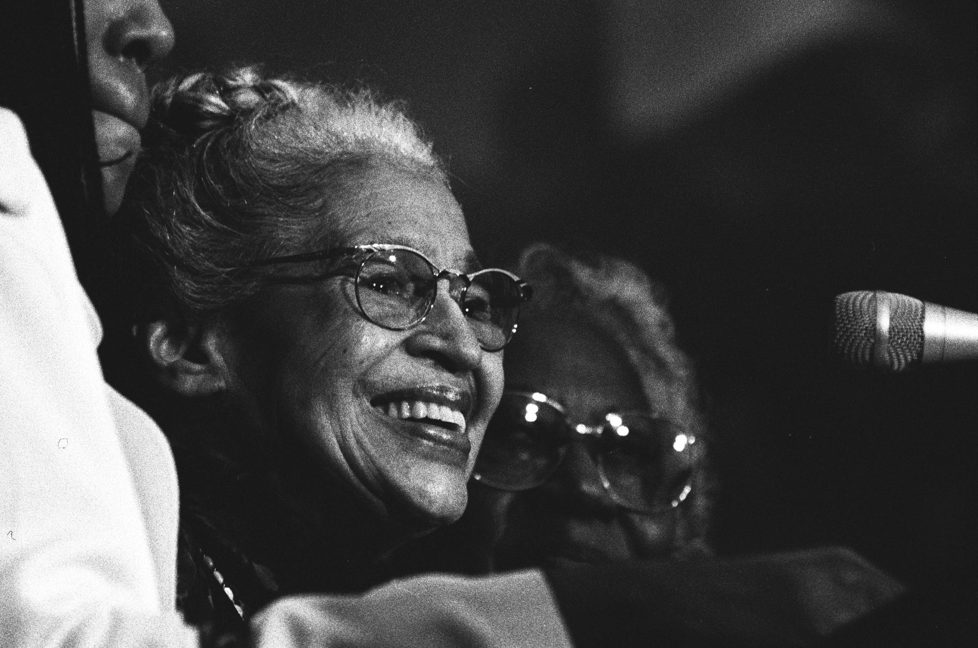2000x1325 Rosa Parks Wallpaper