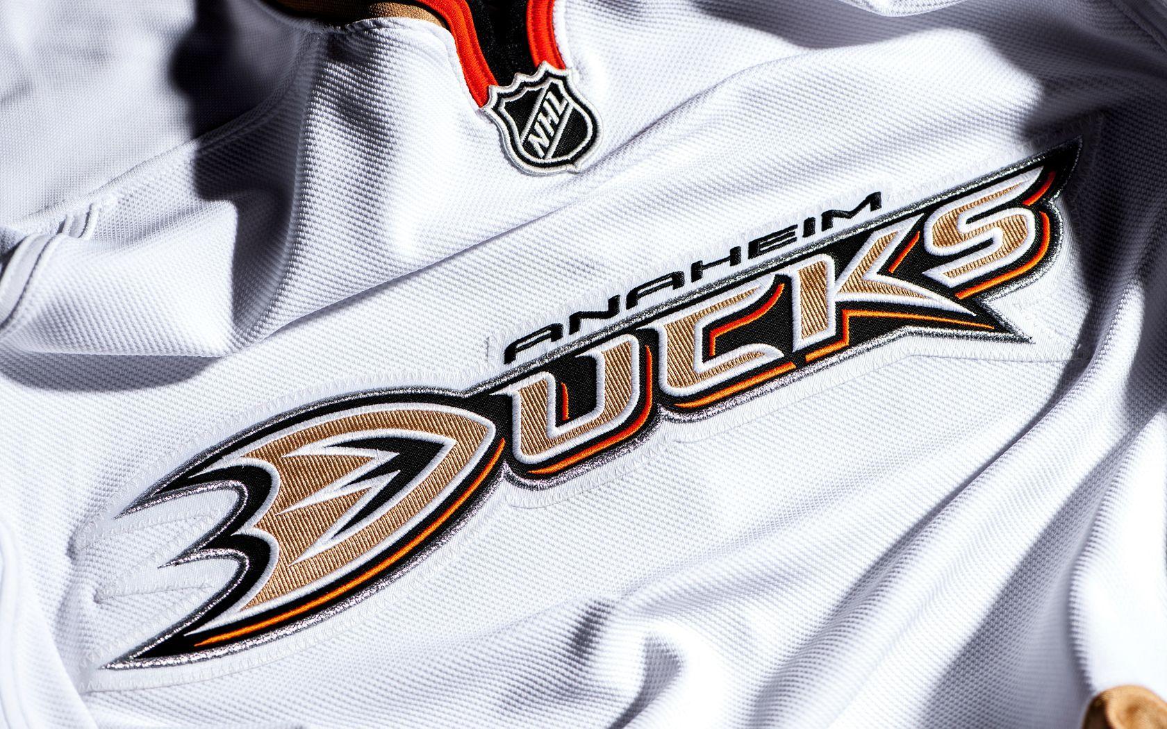 1680x1050 Anaheim Ducks Desktop Wallpaper