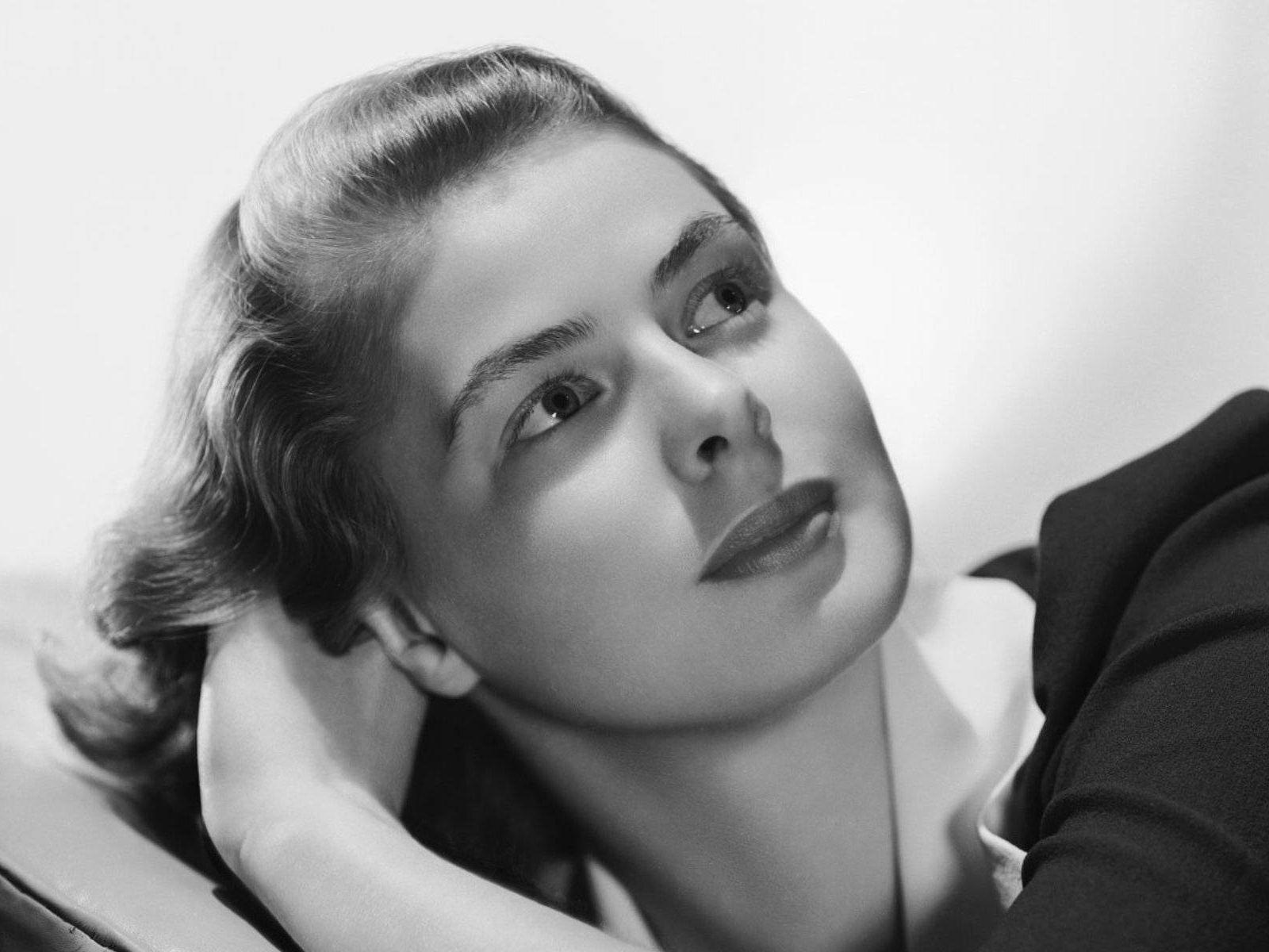 1600x1200 Ingrid Bergman Wallpaper