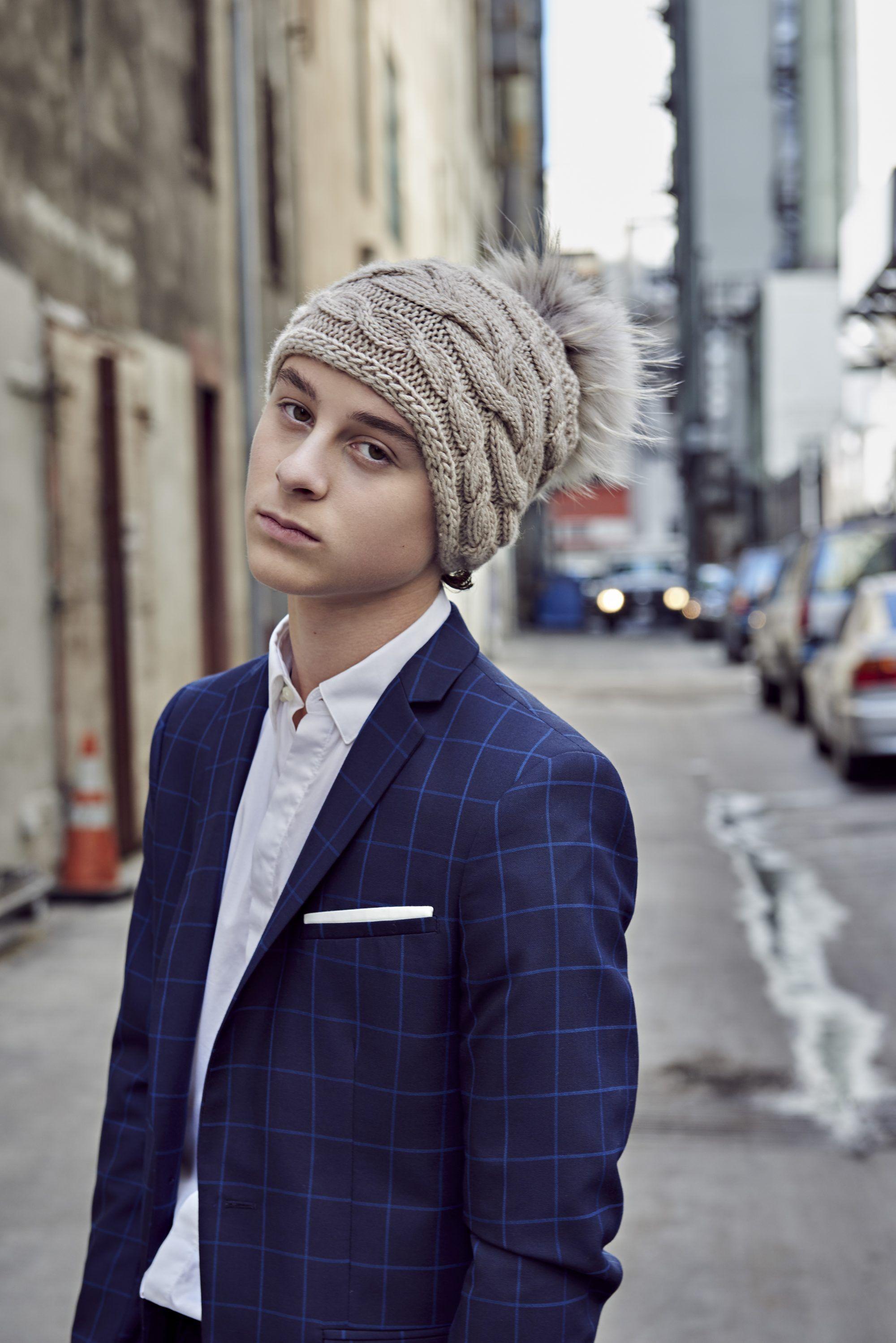 2000x2997 Wyatt Oleff, Height & Life Story. Super Stars Bio