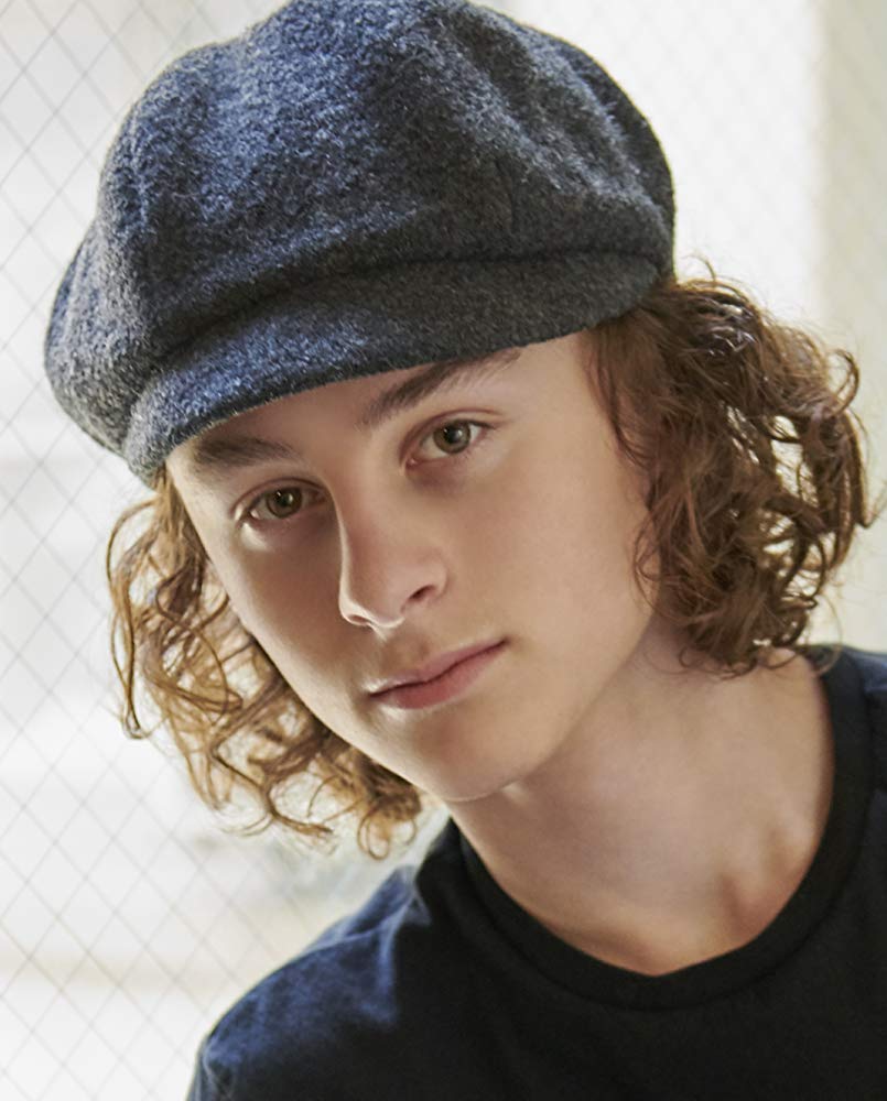 Wyatt Oleff Wallpapers - Top Free Wyatt Oleff Backgrounds - WallpaperAccess
