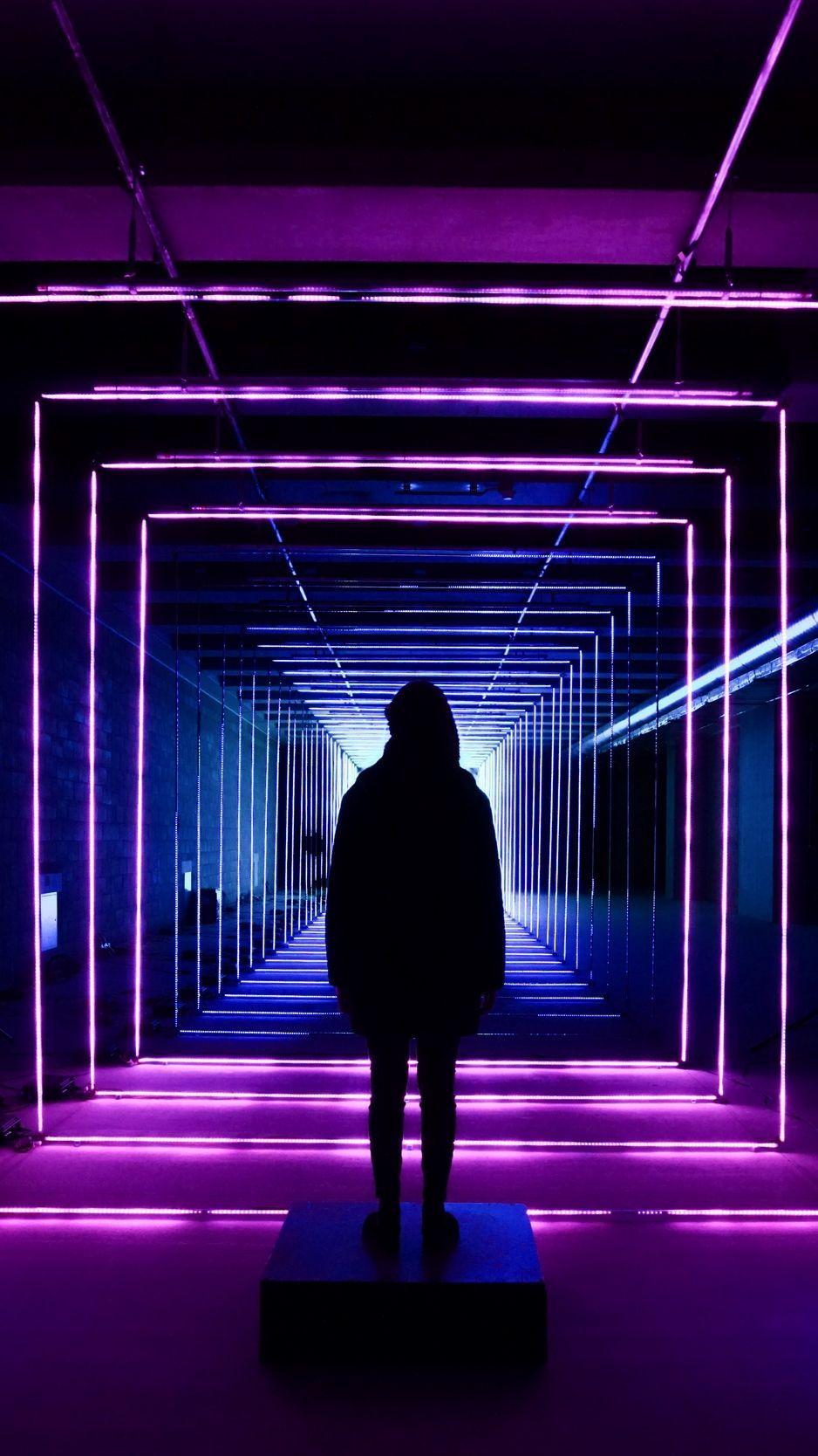 938x1668 Download wallpaper 938x1668 silhouette, neon, space, geometric