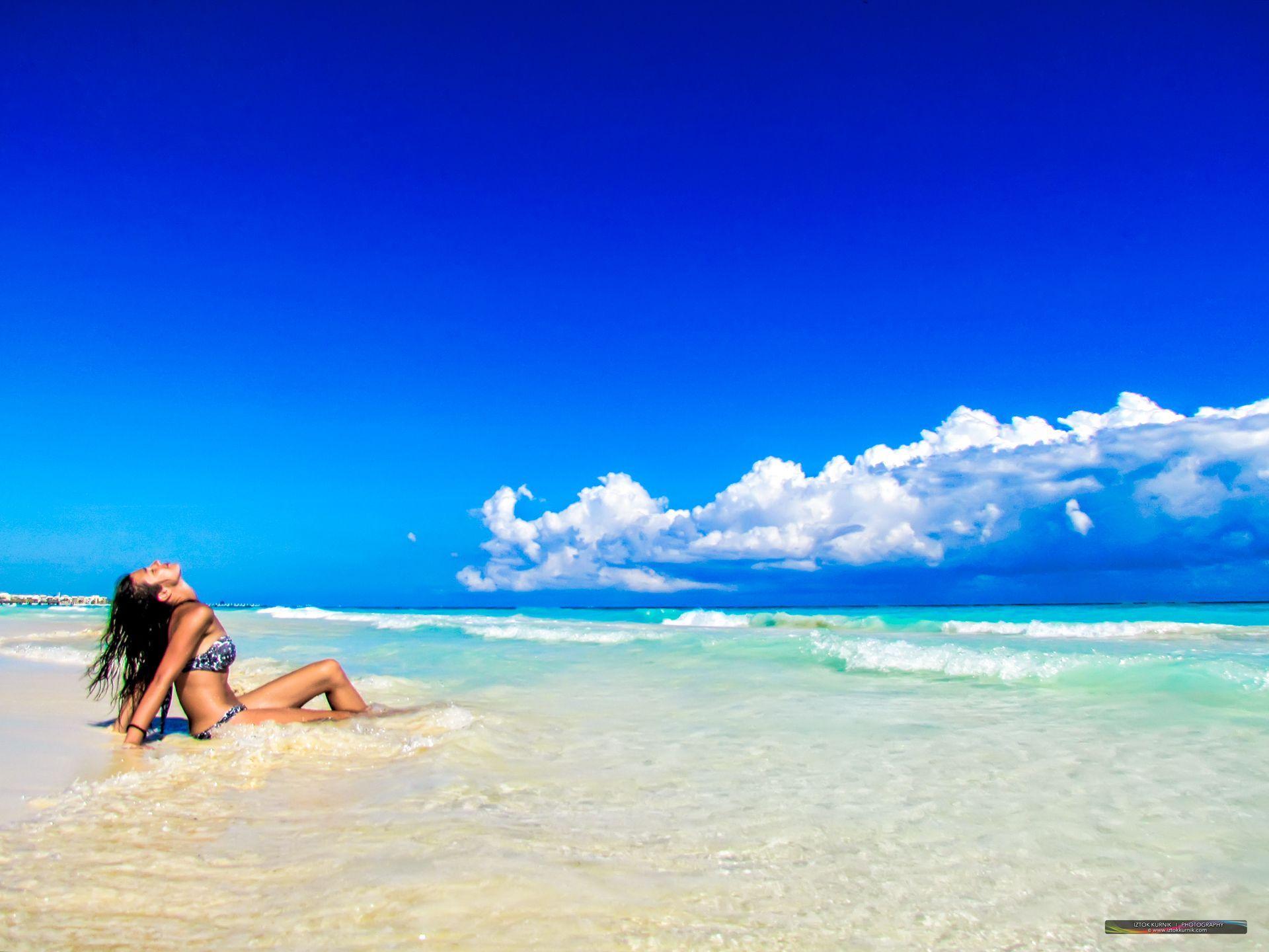 1920x1440 Playa Del Carmen Wallpaper