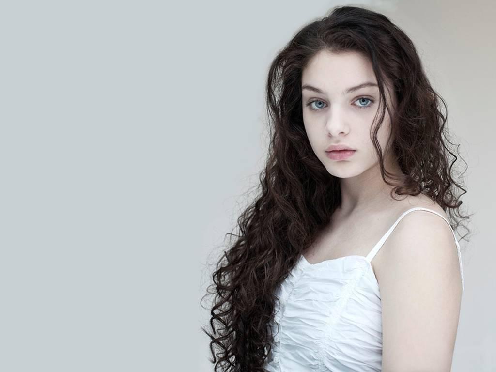 1024x768 Odeya Rush Wallpaper Rush, HD Wallpaper & background