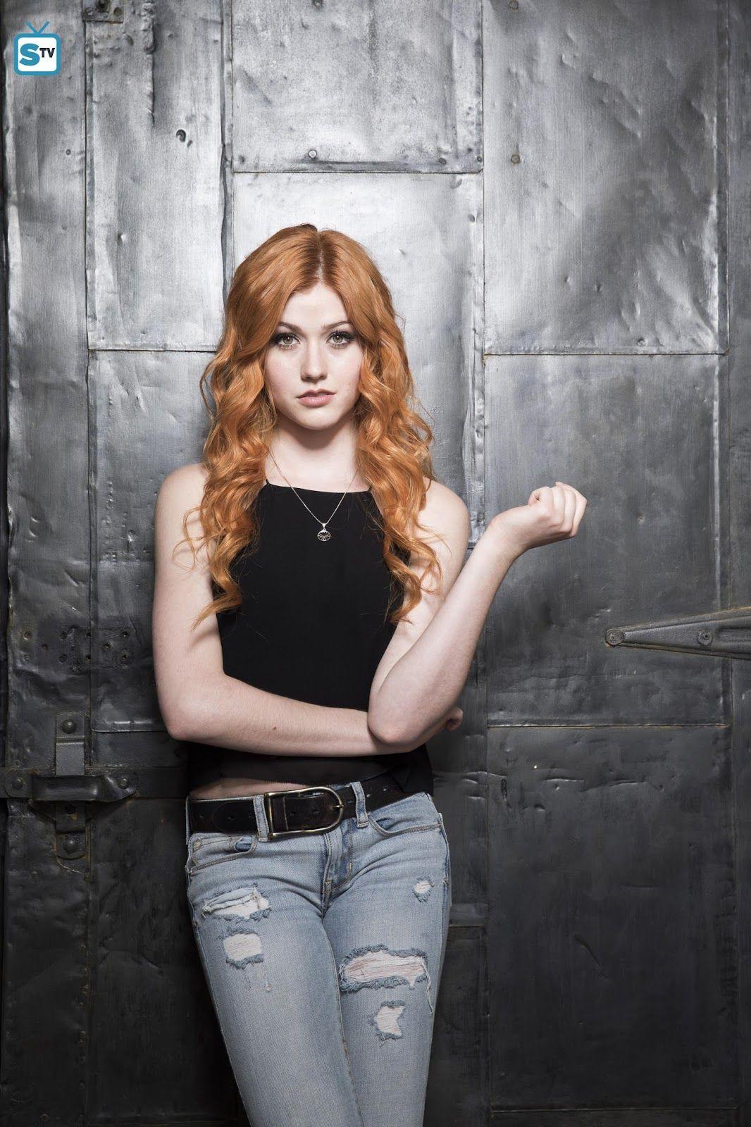 1066x1600 Katherine Mcnamara Wallpaper Mcnamara