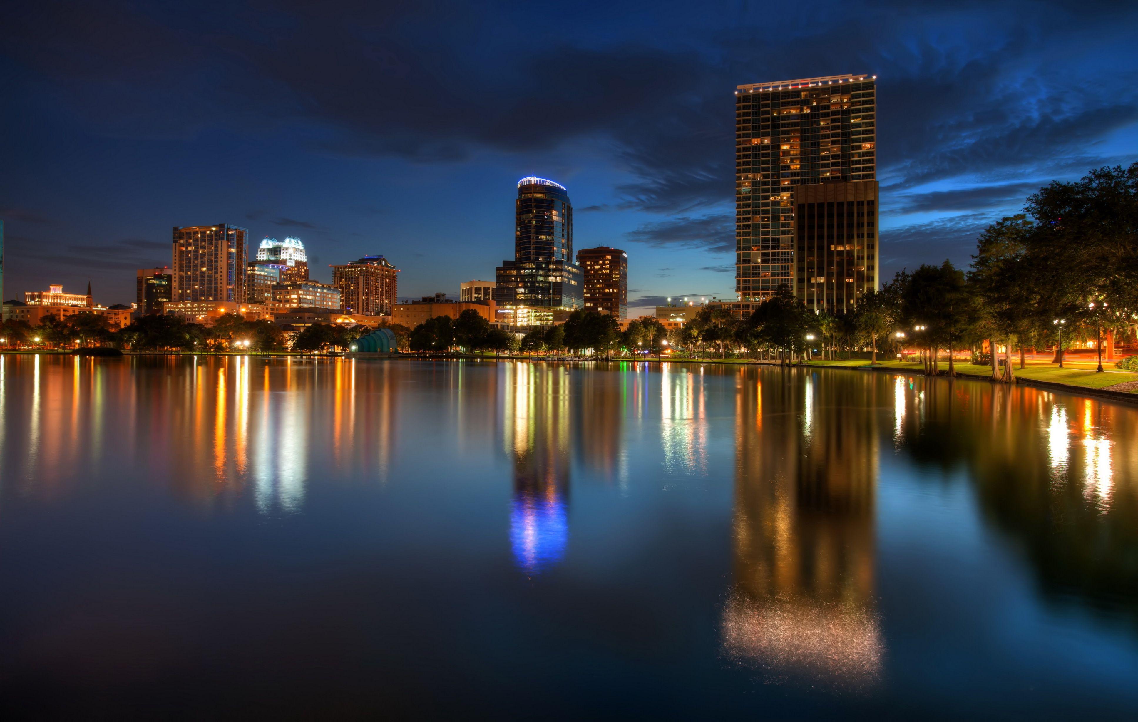 3872x2457 Wallpaper Lake, Amusement Park, Universal Orlando, City