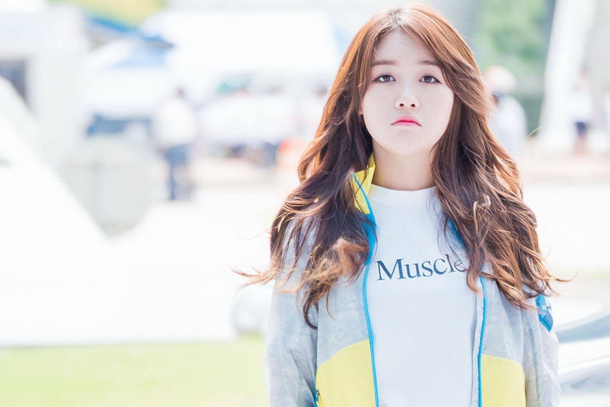 1980x1321 Girl's Day HD Wallpaper and Background Image