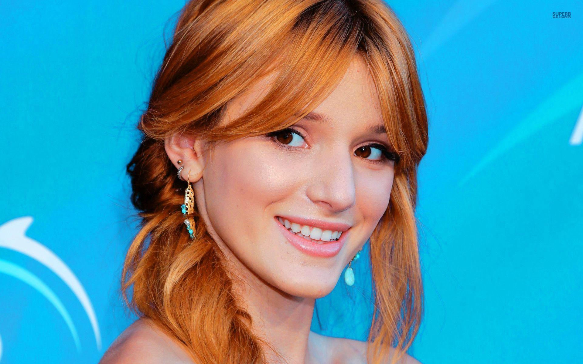 1920x1200 Bella Thorne wallpaperx1200
