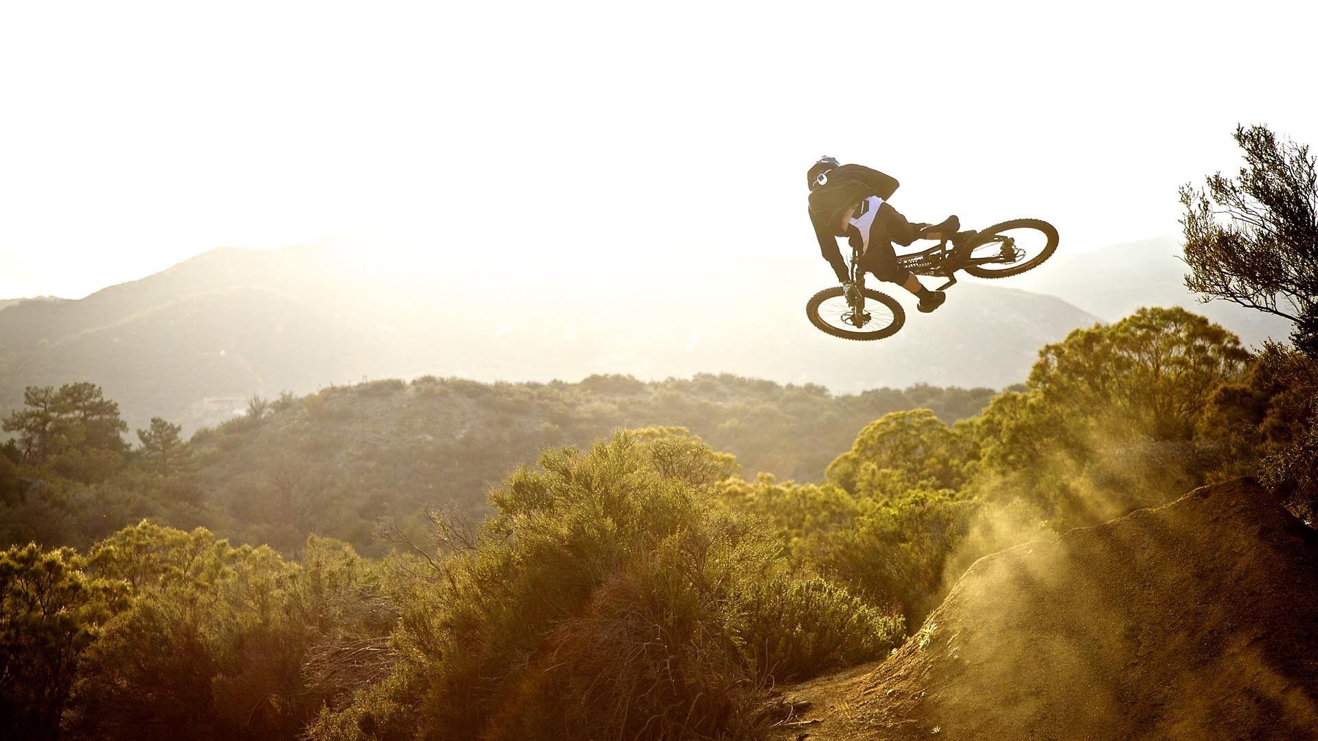 1920x1080 Mountain Bike Wallpaper HD