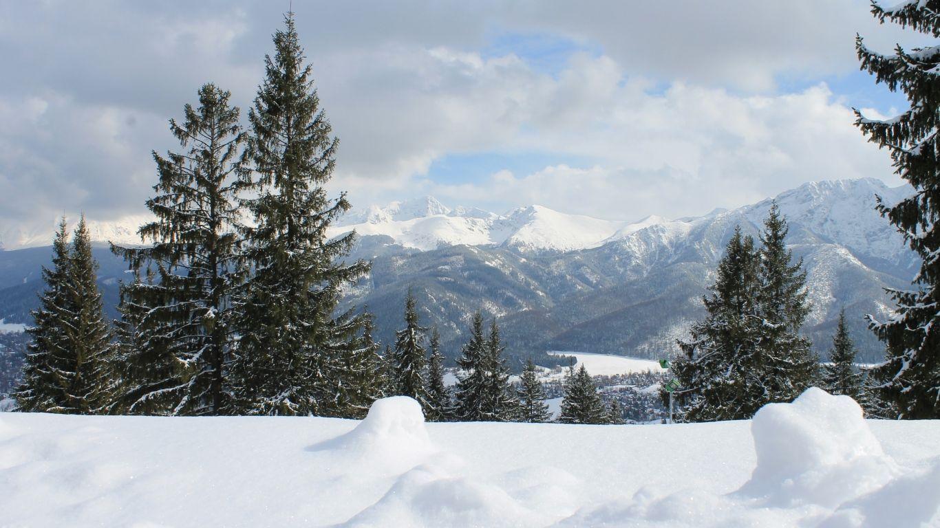 1366x768 Wallpaper mountains, snow, tatra mountains, carpathians