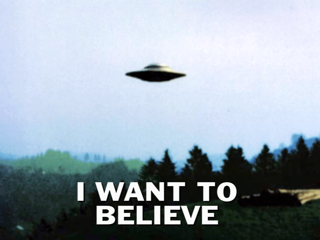 1024x768 I believe in aliens