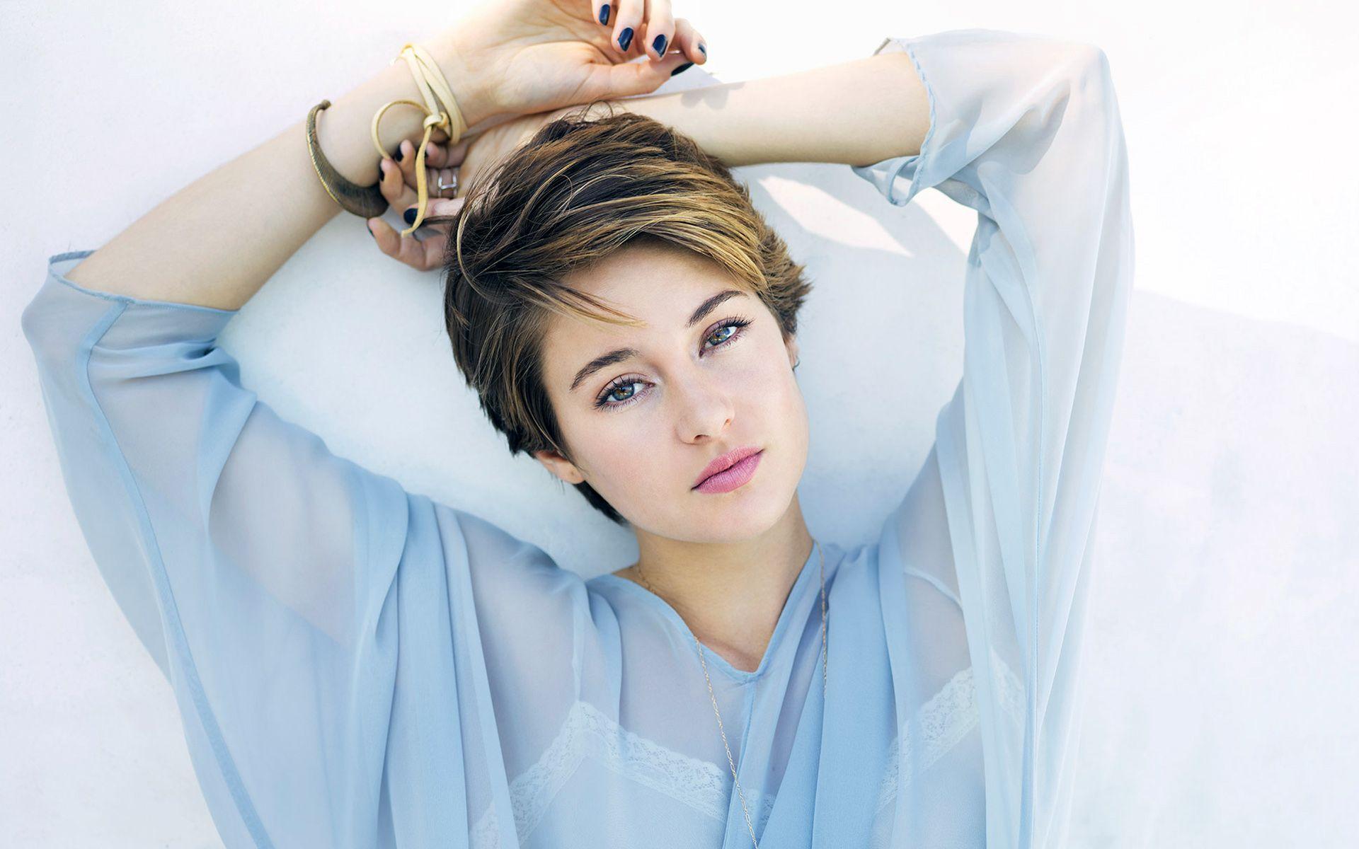 1920x1200 Shailene Woodley Short Hair Wallpaper 63130 1920x1200px