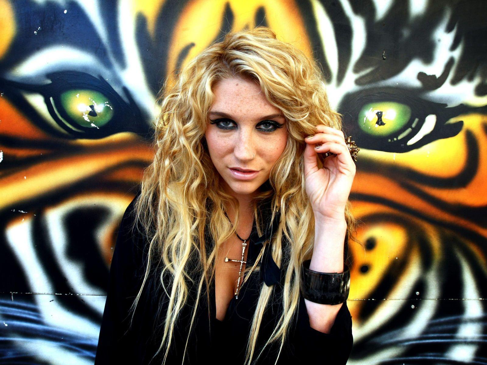 1600x1200 Kesha Wallpaper. Kesha Wallpaper, Kesha