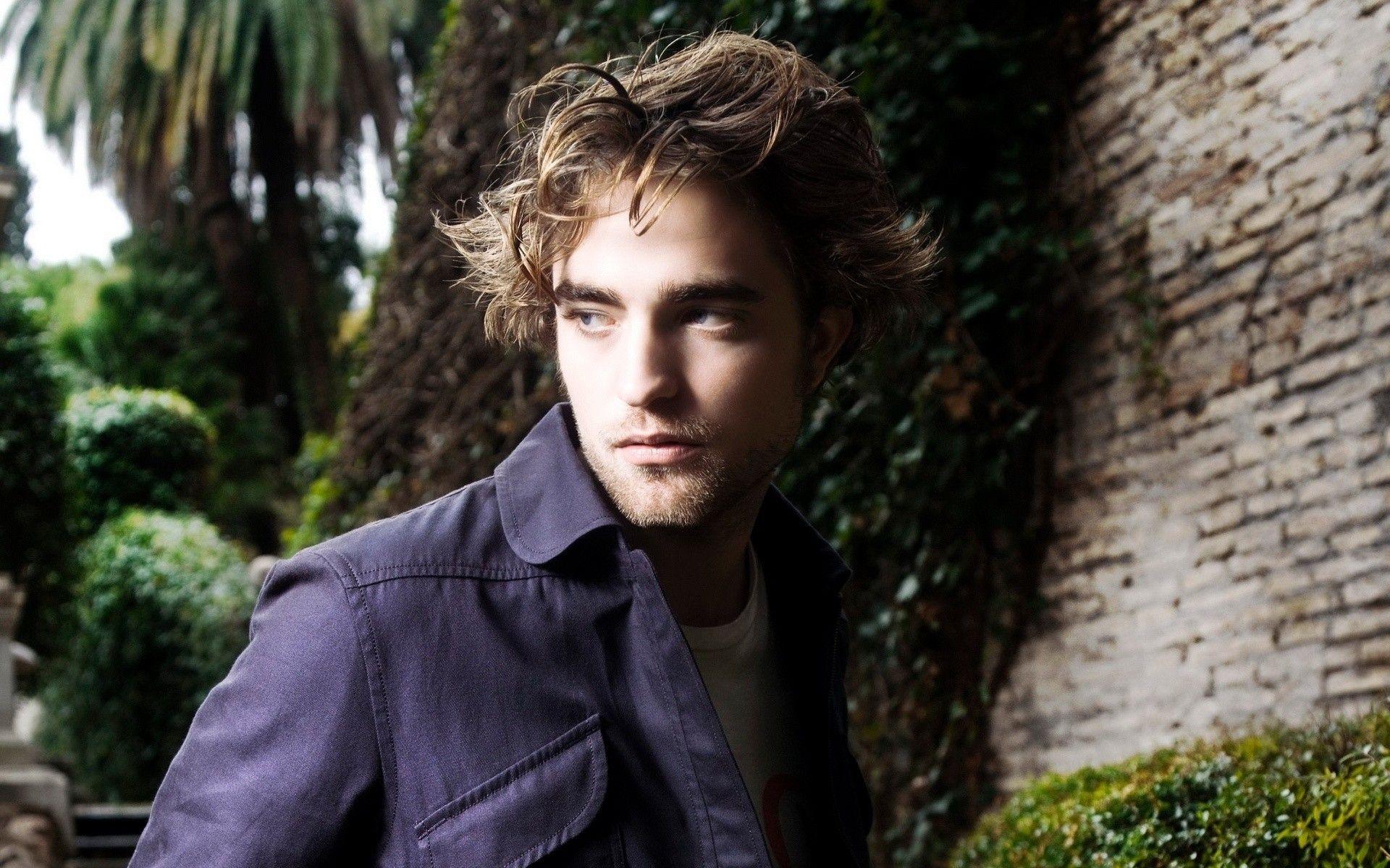 1920x1200 edward cullen, robert pattinson, twilight, robert pattinson