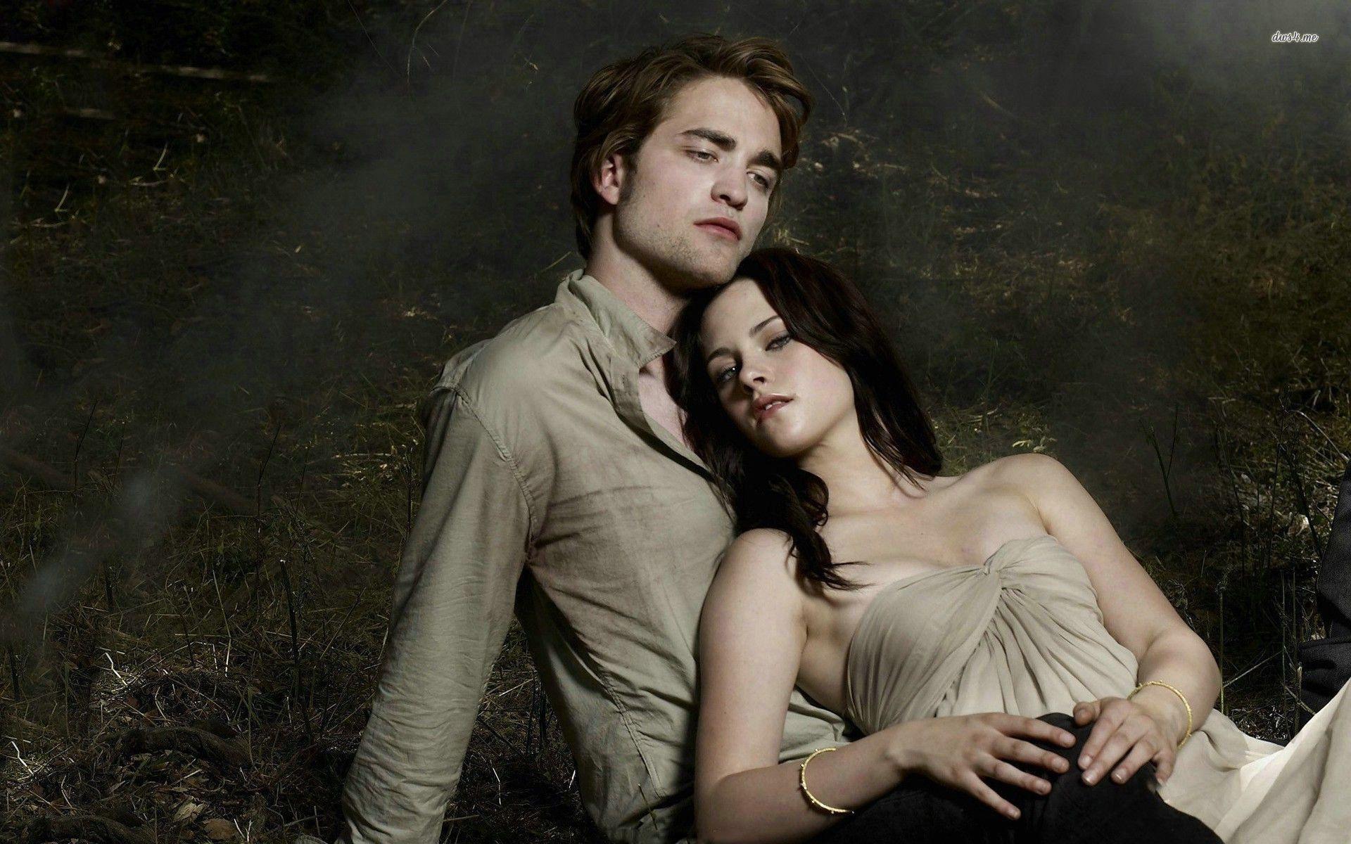 1920x1200 Bella Swan and Edward Cullen wallpaper