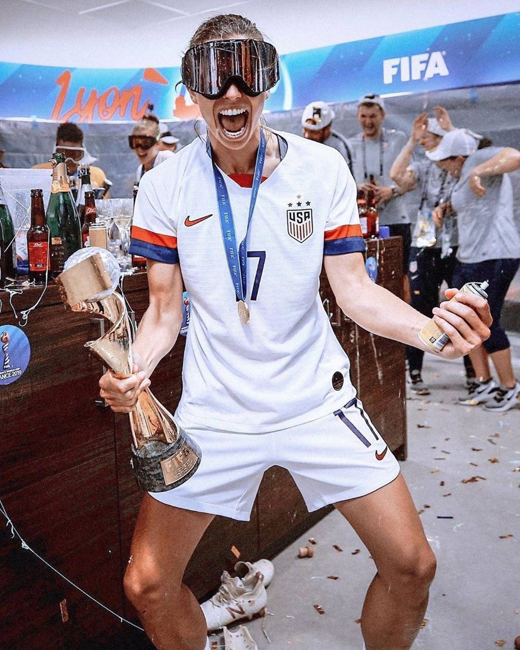 1024x1280 Tobin heath wallpaper
