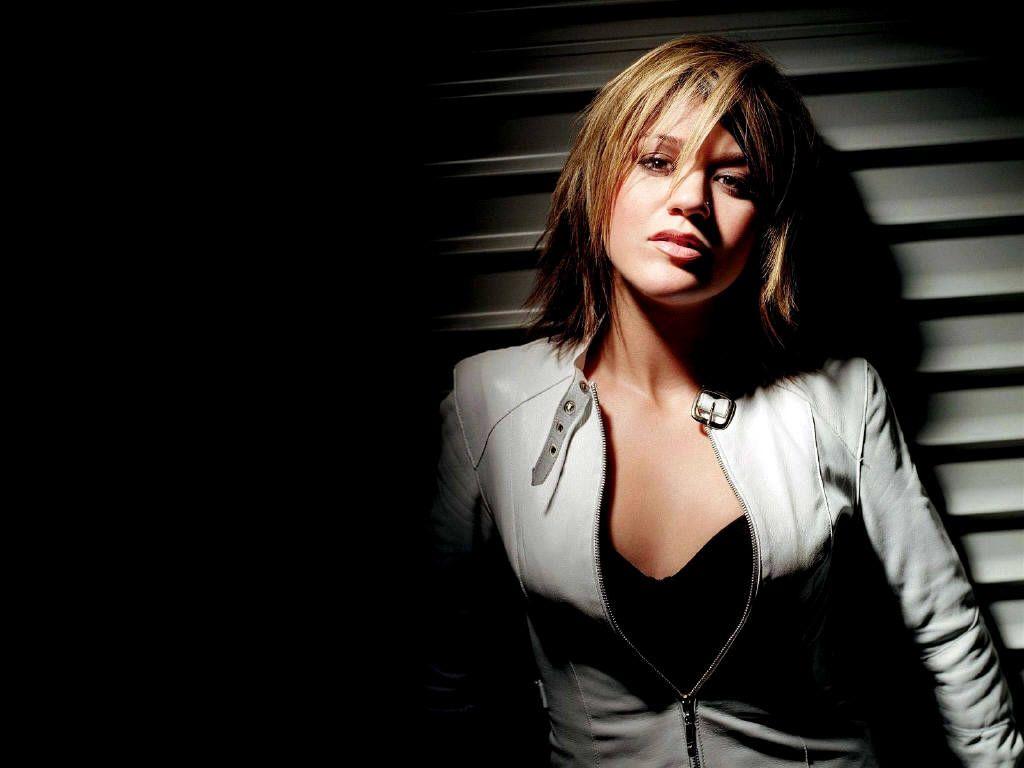 1024x768 Free download Kelly Clarkson wallpaper 84480 Beautiful Kelly