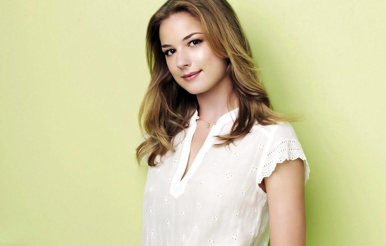 Emily VanCamp Wallpapers - Top Free Emily VanCamp Backgrounds