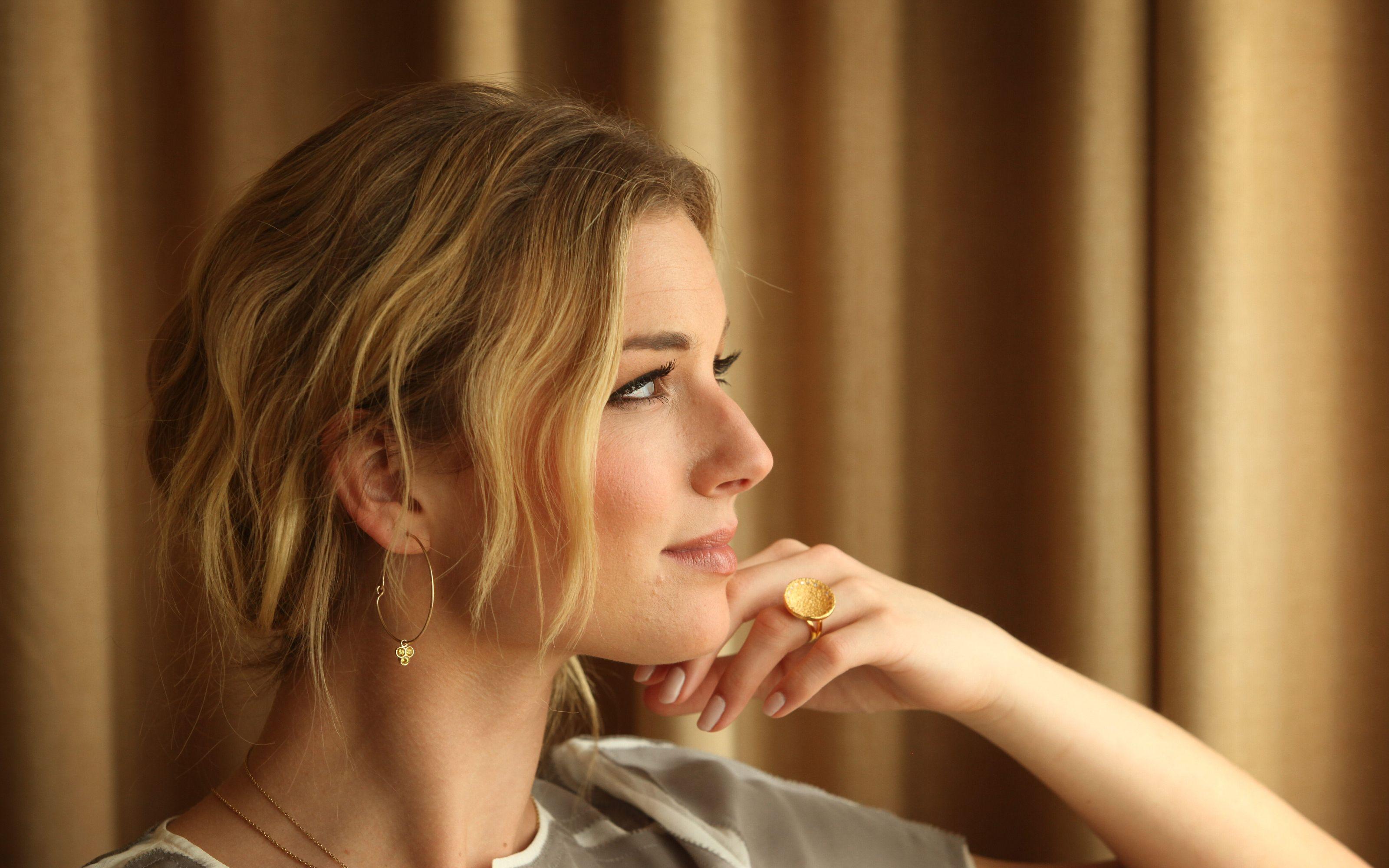 3200x2000 Emily VanCamp Wallpaper, Picture, Image