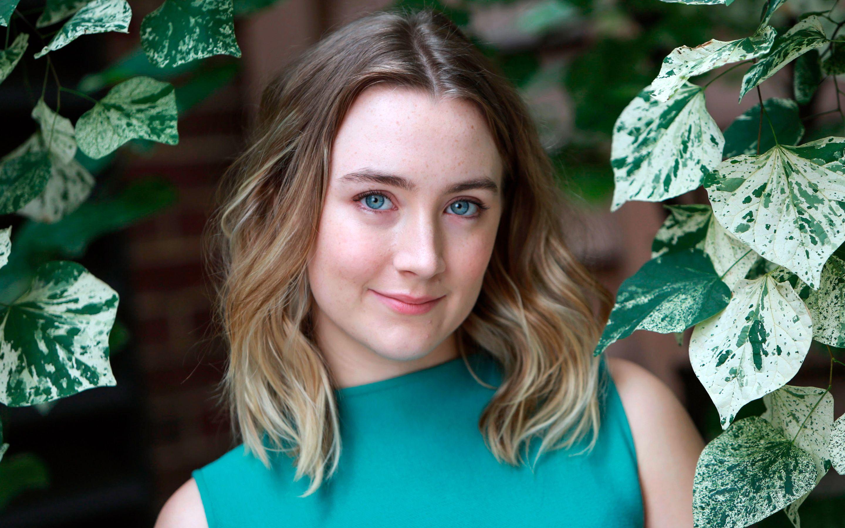 2880x1800 Saoirse Ronan Wallpaper