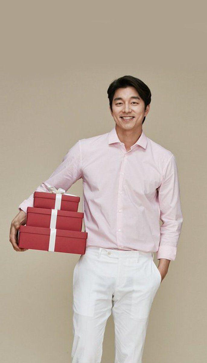 Gong Yoo Wallpapers Top Free Gong Yoo Backgrounds Wallpaperaccess 1857