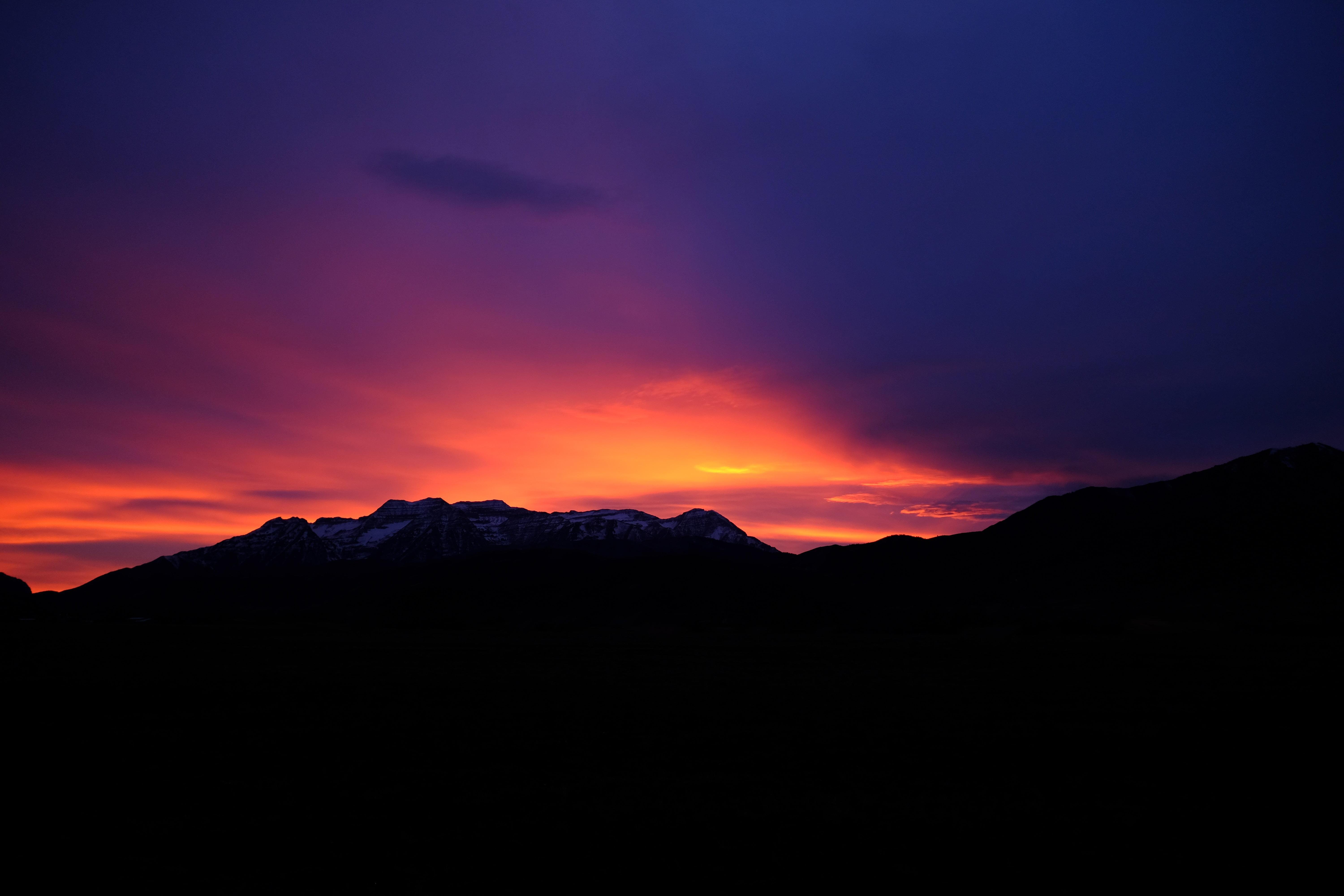 Sunset Mountains Wallpapers - Top Free Sunset Mountains Backgrounds -  WallpaperAccess