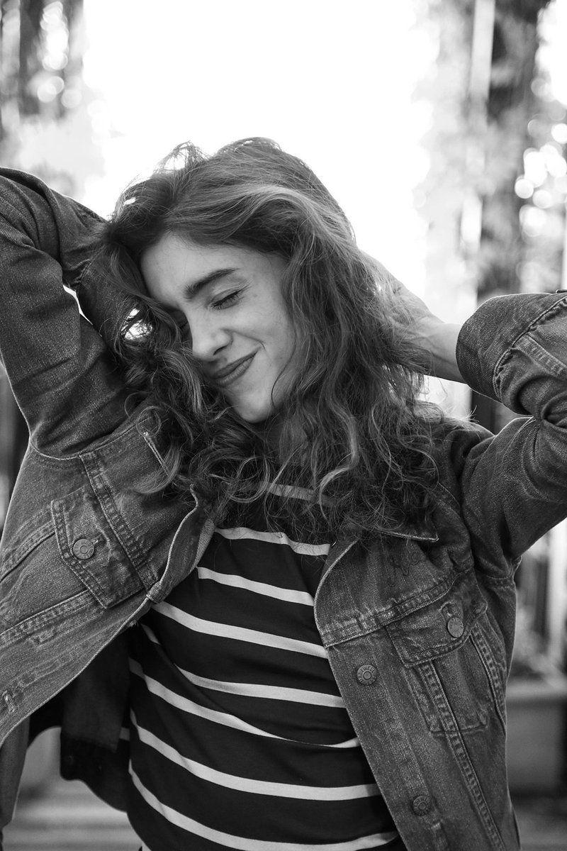 800x1200 Hot Picture Of Natalia Dyer Is Going To Make You Drool For Her