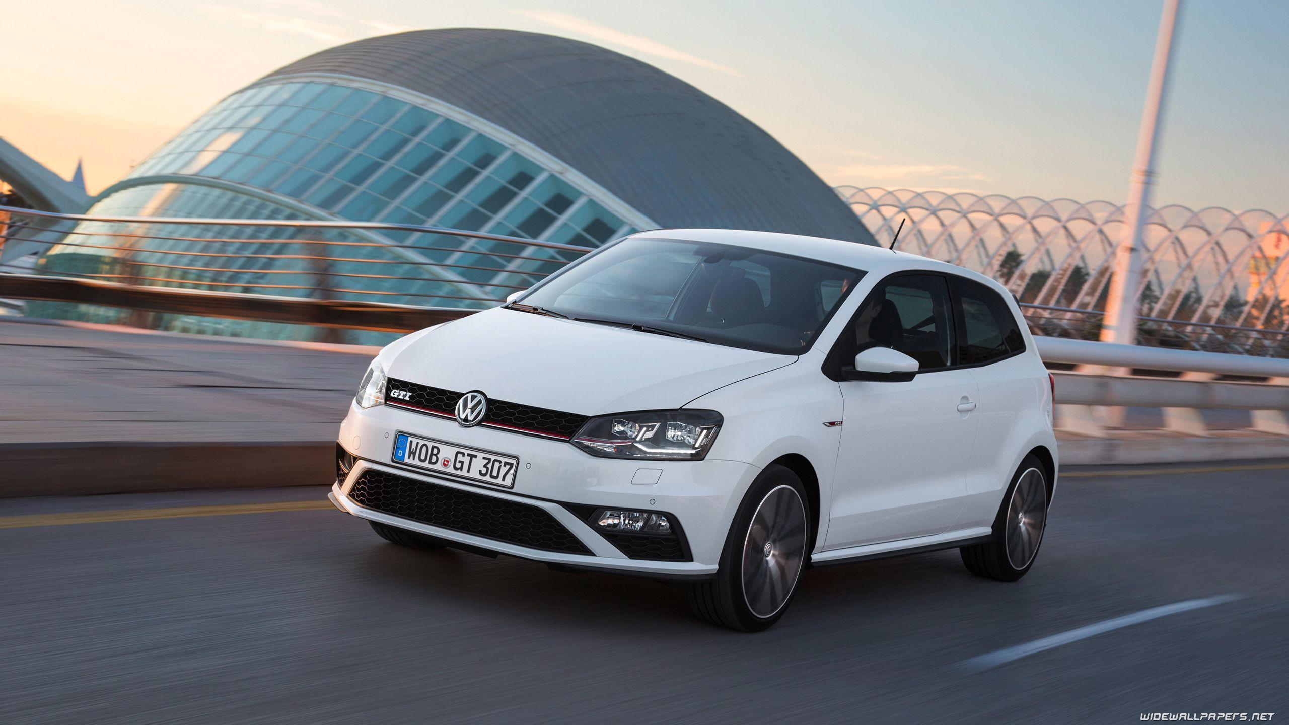 2560x1440 Volkswagen Polo Wallpaper
