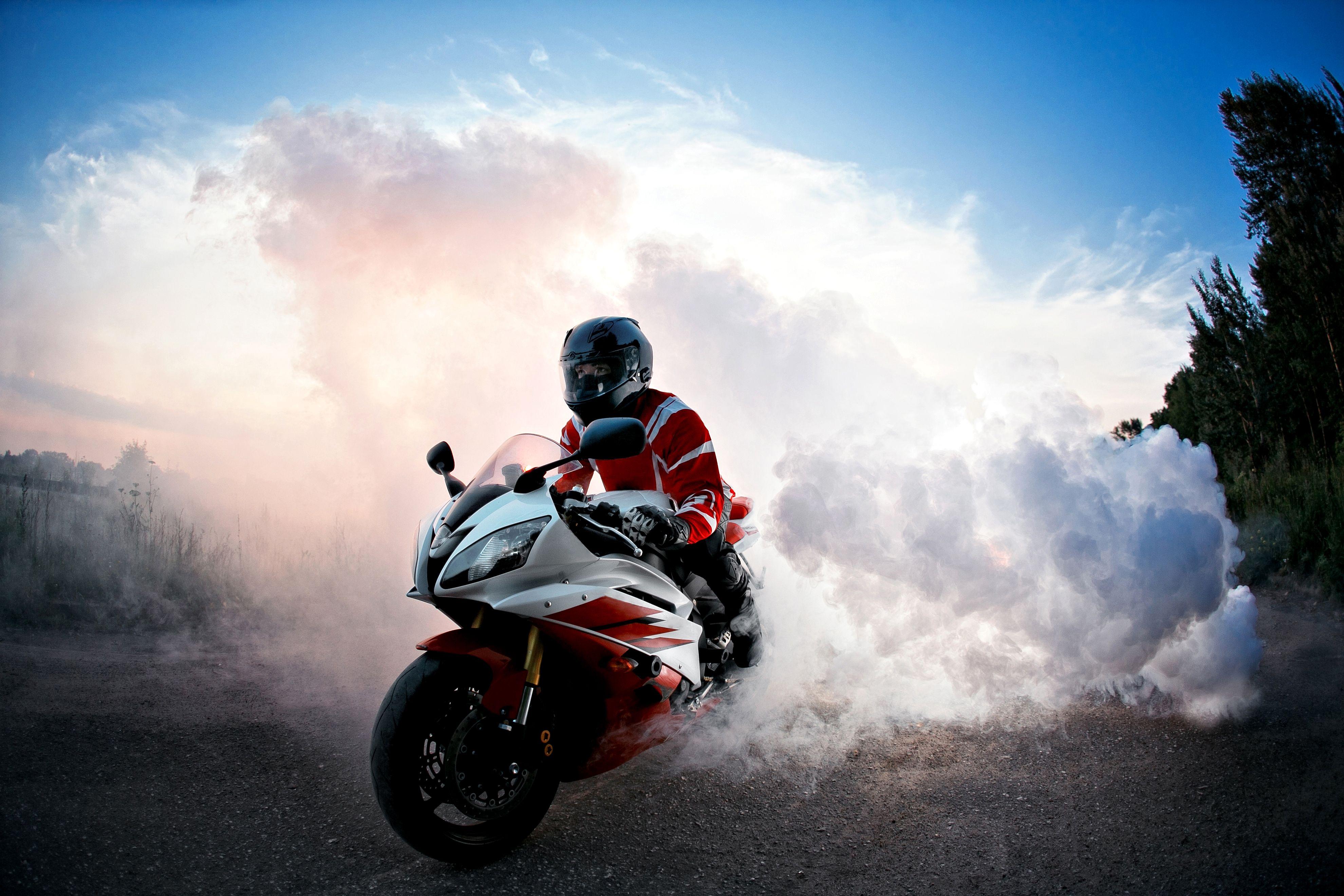 3960x2640 K, #Smoke, #Biker, #Burnout. Cars and Bikes wallpaper
