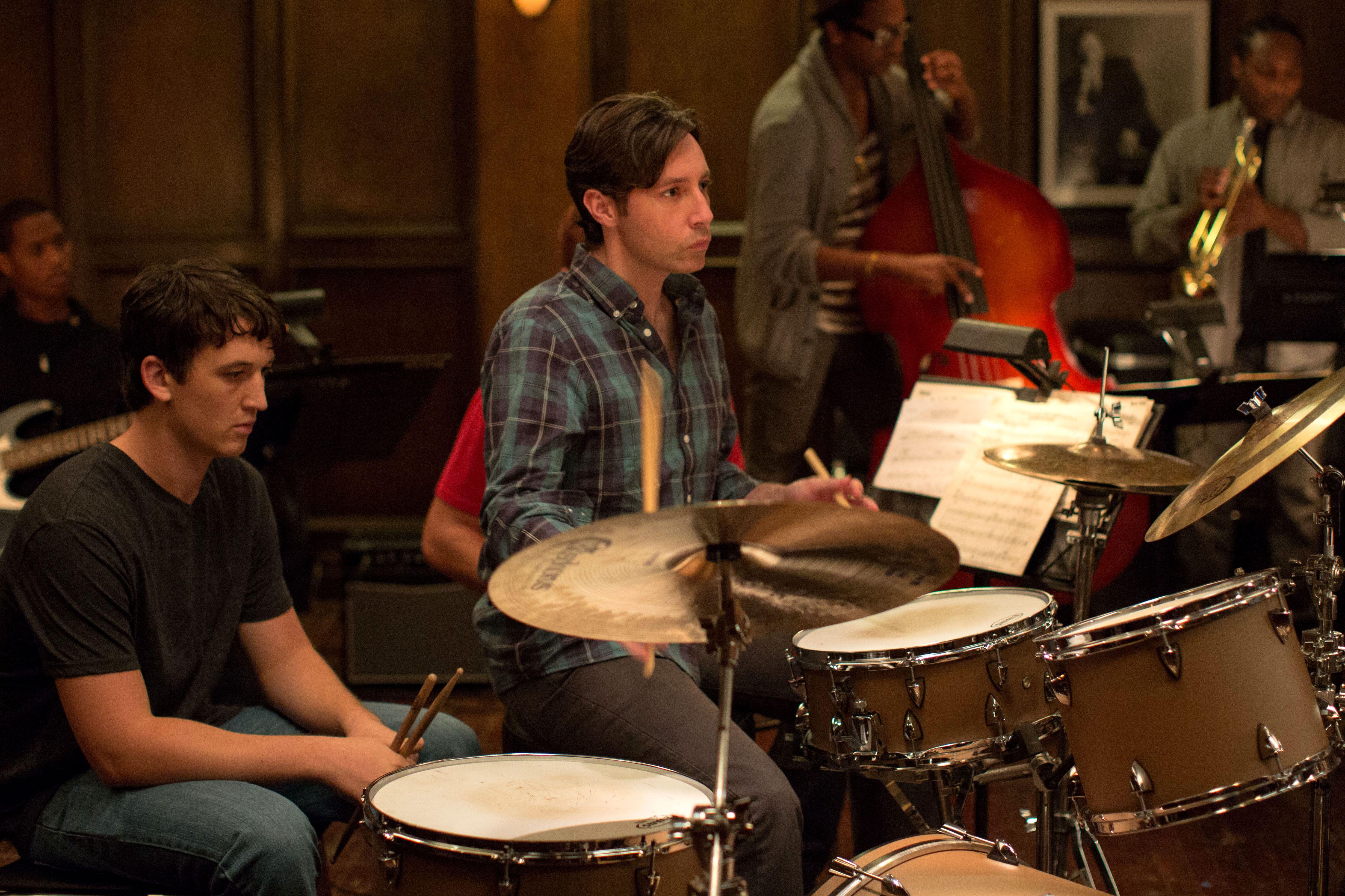 4925x3283 Whiplash'