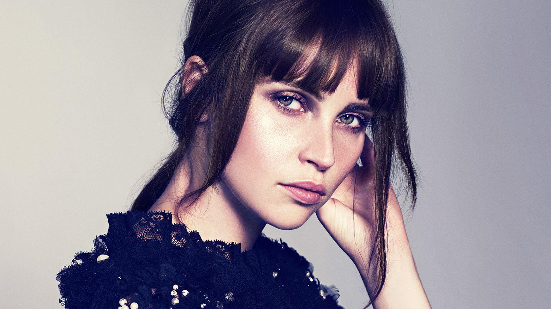 1920x1080 Felicity Jones Wallpaper