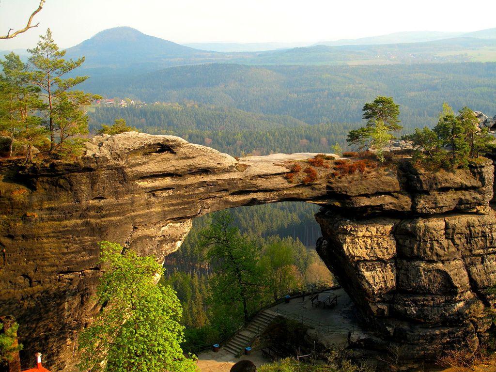 1024x768 Pravčice Sandstone Gate, Czech Republic: the biggest natural rock