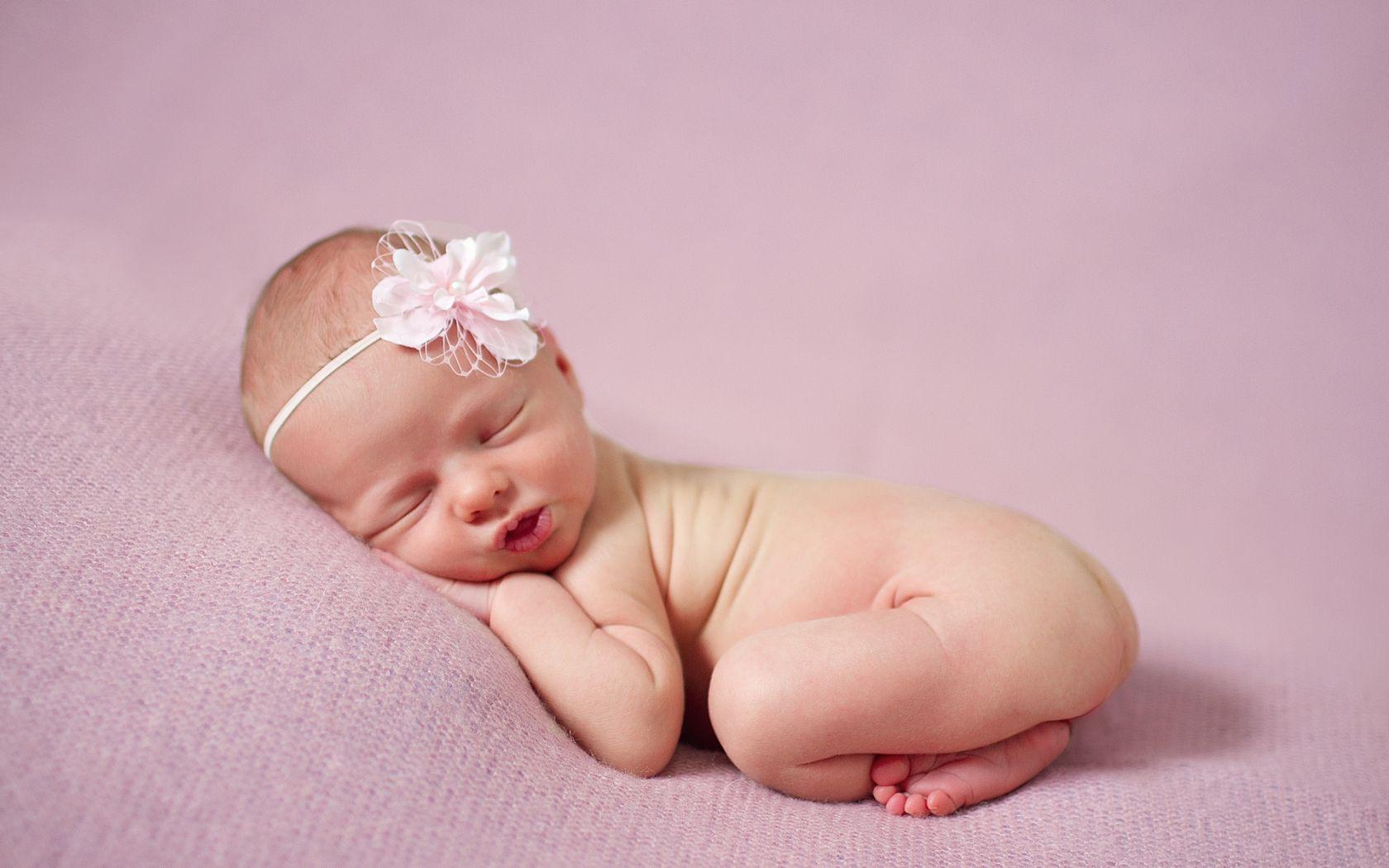 1680x1050 Free download Cute newborn baby girl sleeping Widescreen and Full